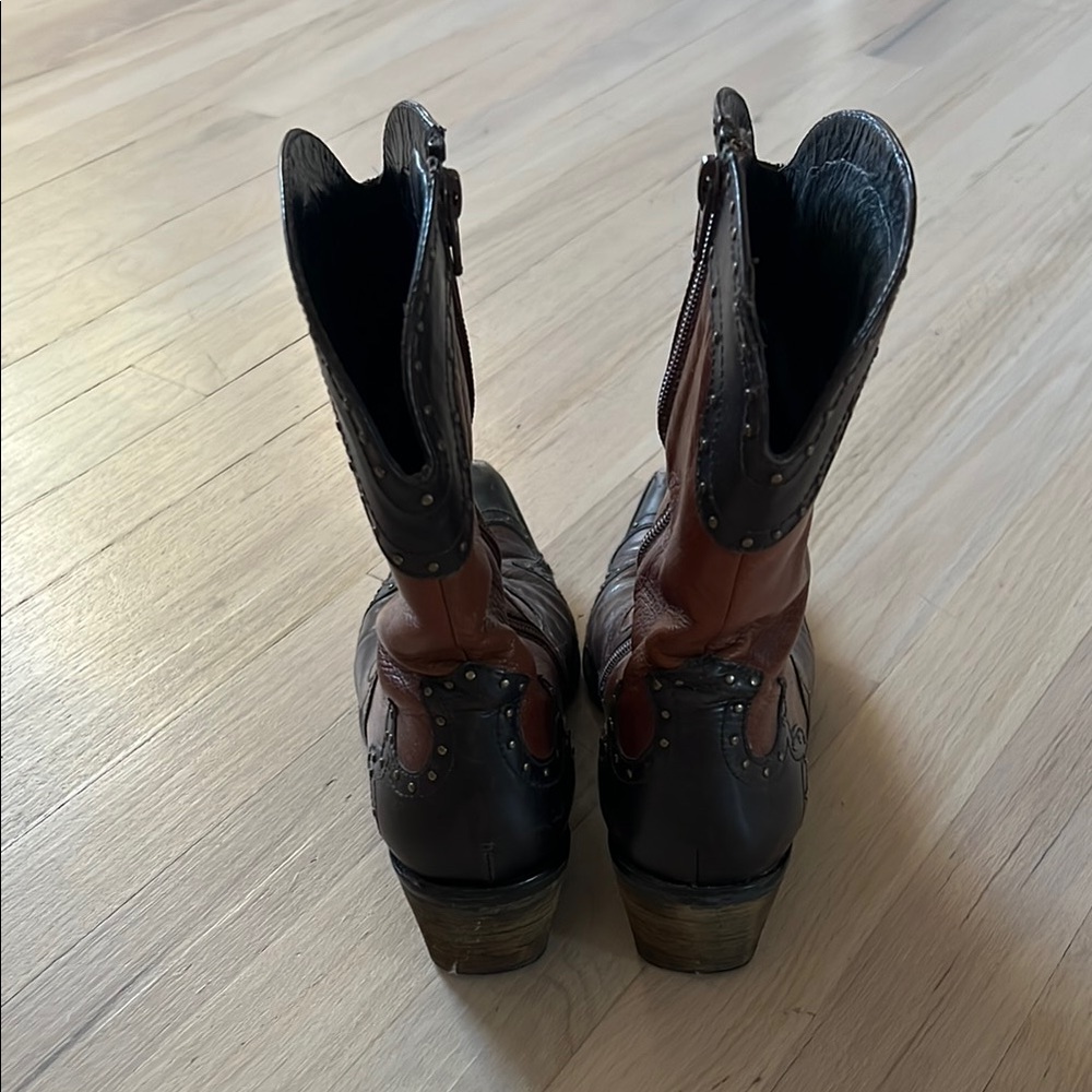 Stuart Weitzman Brown Ankle Boots - Picture 3 of 6